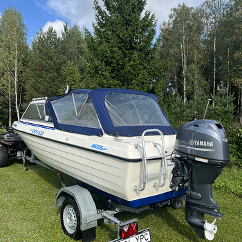 Bella 551HT koos 4 taktilise Yamahaga