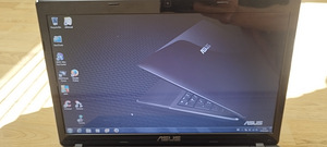 Asus X53U (4 foto / 4)