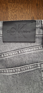 Джинсы Calvin Klein S-M (2 фото из 7)