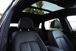 Audi e-tron 50 Quattro 230 кВт (15 фото из 15)