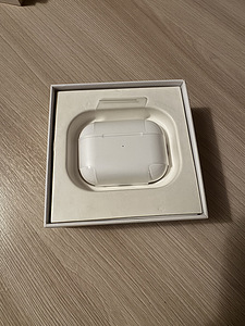 Airpods pro 2 (4 фото из 7)