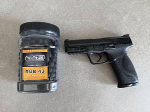 Umarex Smith & Wesson M&P9 M2.0 T4E CO₂ kaliiber 43 (2 foto / 7)