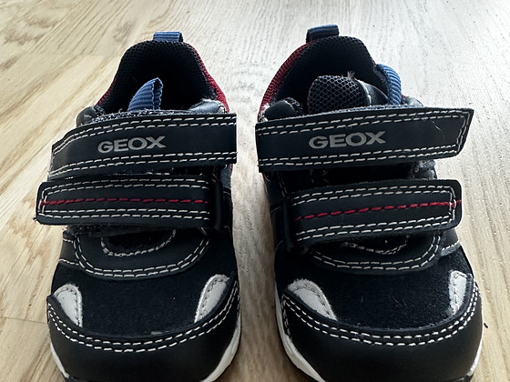 Кроссовки для малыша Geox