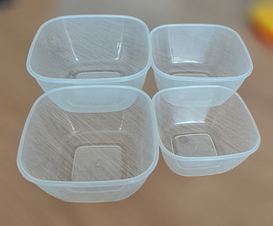 Toidukarpide komplekt kaantega -4 tk, erinevad suurused (4 foto / 9)