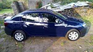Dacia Logan (2 foto / 9)