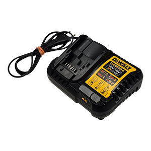 Зарядное устройство Dewalt DCB1104 (1 фото из 5)