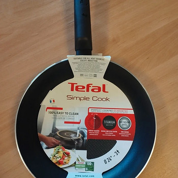 Tefal pann 24cm