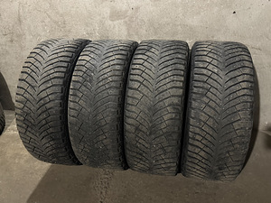 18 5x112 диски Audi Rotor + шипованные шины Michelin 255/45 (6 фото из 7)