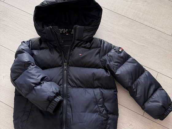 Оригинальная зимняя куртка Tommy Hilfiger, р. 104