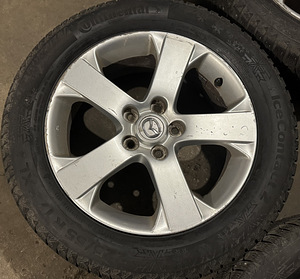‘17 5x114.3 оригинальные диски Mazda 6 + шипованные шины 225/55 (4 фото из 7)