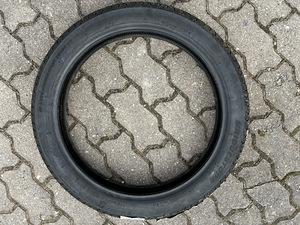 Мотоциклетная шина Bridgestone Battlecruise H50 (5 фото из 5)