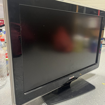Продаю TV Philips 32