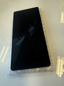SAMSUNG S25 Ultra 12/512GB (2 foto / 4)