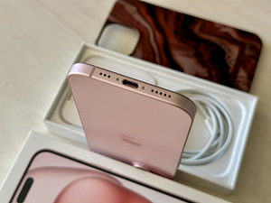 Apple iPhone 15 Pink 128GB nagu uus! (5 foto / 9)
