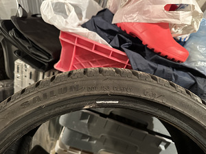 235/35R19 Sailun Ice Blazer WST3 (3 foto / 3)