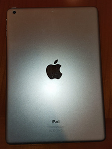 iPad Air (3 foto / 4)