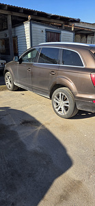 Audi (2 foto / 11)
