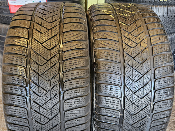 255 40 R 18 Pirelli Winter Sottozero 3