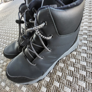 Talvesaapad New Balance (suurus 38)