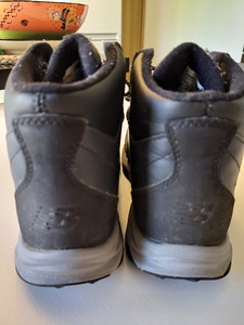 Talvesaapad New Balance (suurus 38) (3 foto / 3)