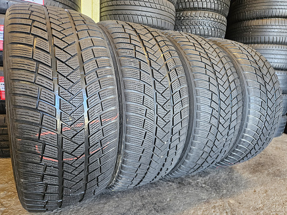 255 45 R 19 Vredestein Wintrac Pro