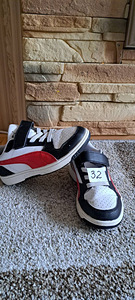 PUMA laste tossud, suurus 32 (2 foto / 3)