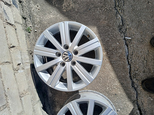 Диски VW (2 фото из 9)
