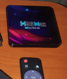 Android TV Box Smart, IPTV, 4/32Gb. (1 foto / 5)