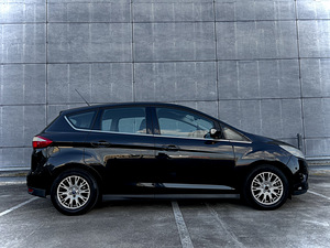 Ford C-max (3 foto / 11)