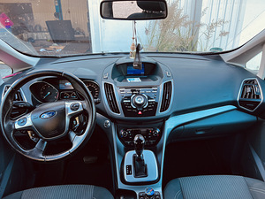 Ford C-max (7 foto / 11)