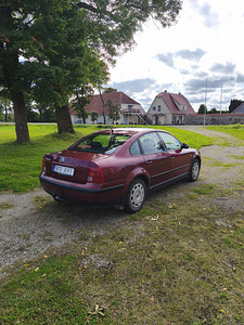 VW Passat B5 (2 foto / 7)