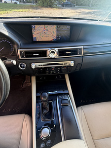 Lexus GS300H (14 foto / 15)