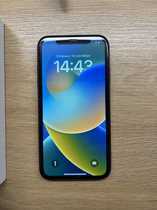 iPhone 11 64GB, must, originaalkarp ja lisad (2 foto / 5)