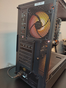 Lauaarvuti R7-5800X/32Gb DDR4/RX 6700 XT 12Gb/256Gb Nvme (3 foto / 8)