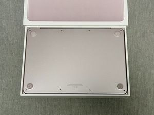 Apple Macbook Neo Blush 8/256GB SWE UUS, garantii 09.2027 (2 foto / 6)