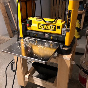 Paksusmasin DEWALT DW733