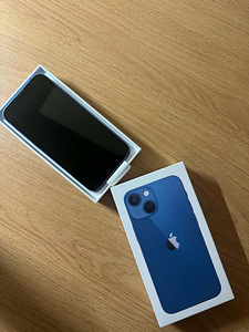 iPhone 13 mini (2 фото из 3)