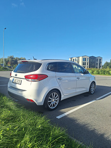 Kia (3 foto / 14)