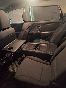 Kia (14 foto / 14)