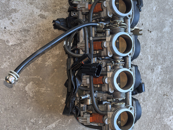 Yamaha R1 2003 дроссельный узел