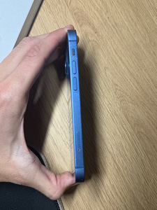 iPhone 13 mini (6 foto / 6)