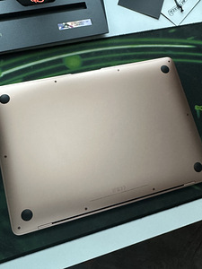 MacBook Air 2020 M1 | 8GB RAM | 512GB SSD (10 foto / 10)