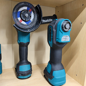 Makita 18V tööriistahoidik (3 foto / 3)
