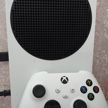 Xbox Series S 512GB + pult