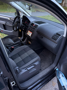 Vw touran (2 foto / 11)