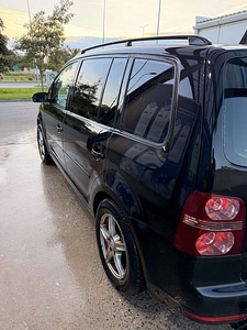 Vw touran (3 foto / 11)