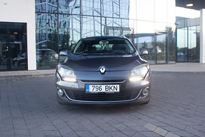 Renault Megane 2013, Regtasu makstud (2 foto / 15)