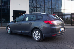 Renault Megane 2013, Regtasu makstud (4 foto / 15)