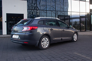 Renault Megane 2013, Regtasu makstud (5 foto / 15)