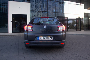 Renault Megane 2013, Regtasu makstud (6 foto / 15)